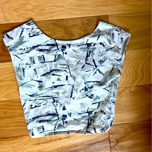 Tagless vintage crop top